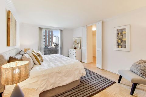 Tiny photo for 1310 N Ritchie Court #7B, Chicago, IL 60610 (MLS # 12573654)