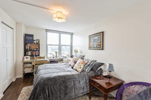 Tiny photo for 400 E RANDOLPH Street #3209, Chicago, IL 60601 (MLS # 12528259)