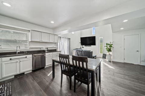Tiny photo for 3805 Rywick Court, Rolling Meadows, IL 60008 (MLS # 12726934)