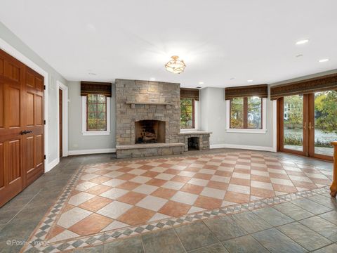 Tiny photo for 817 Lakeview Lane, Burr Ridge, IL 60527 (MLS # 12505931)