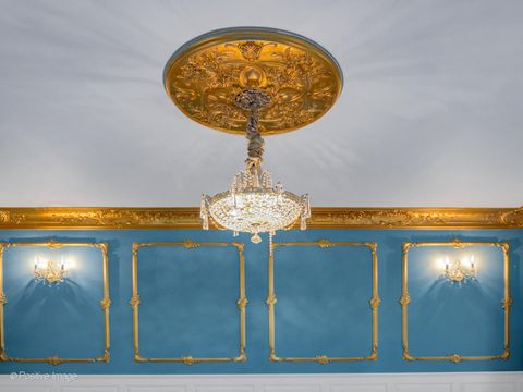 Tiny photo for 817 Lakeview Lane, Burr Ridge, IL 60527 (MLS # 12505931)