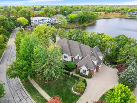 Tiny photo for 817 Lakeview Lane, Burr Ridge, IL 60527 (MLS # 12505931)