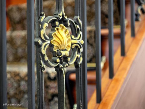 Tiny photo for 817 Lakeview Lane, Burr Ridge, IL 60527 (MLS # 12505931)