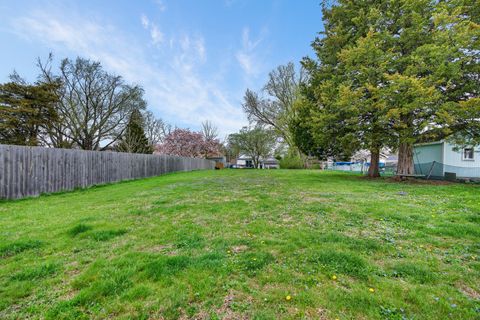 Tiny photo for 320 Chalmers Street, Geneva, IL 60134 (MLS # 12609768)