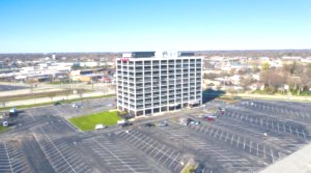 800 E Northwest Highway