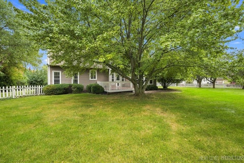 Tiny photo for 39W832 Carl Sandburg Road, St. Charles, IL 60175 (MLS # 12756153)
