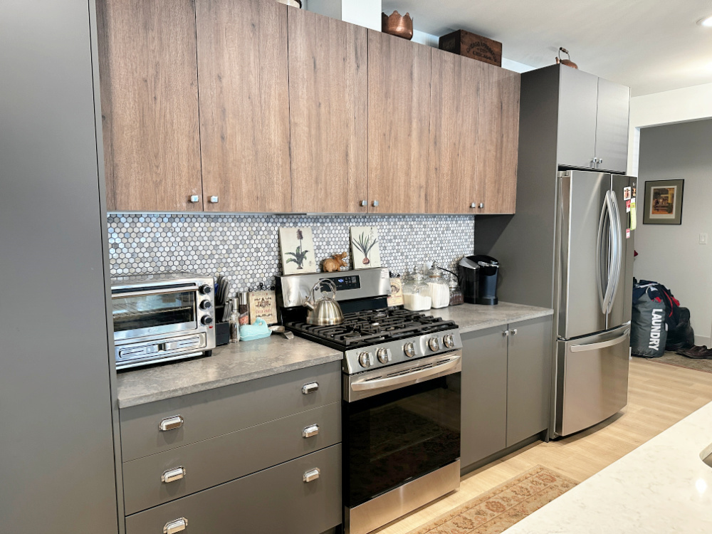 4420 S Prairie Avenue 3