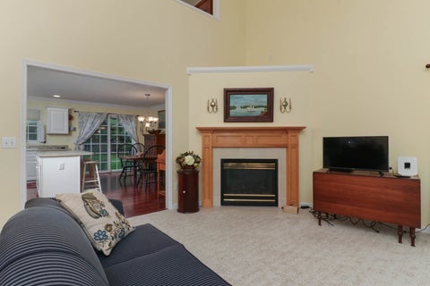 Tiny photo for 2 Lone Oak Court, Bloomington, IL 61705 (MLS # 12768119)