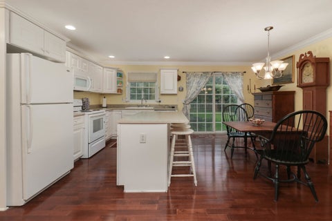 Tiny photo for 2 Lone Oak Court, Bloomington, IL 61705 (MLS # 12768119)