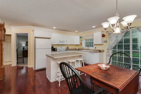 Tiny photo for 2 Lone Oak Court, Bloomington, IL 61705 (MLS # 12768119)