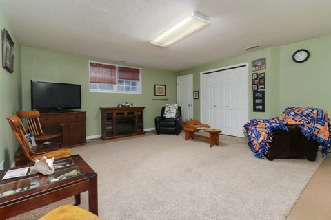 Tiny photo for 2 Lone Oak Court, Bloomington, IL 61705 (MLS # 12768119)