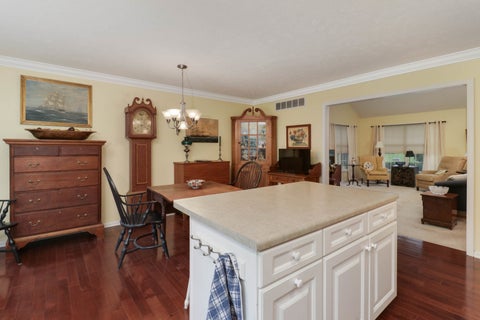 Tiny photo for 2 Lone Oak Court, Bloomington, IL 61705 (MLS # 12768119)