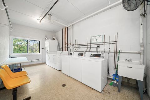 Tiny photo for 1400 N Elmhurst Road #302, Mount Prospect, IL 60056 (MLS # 12495030)