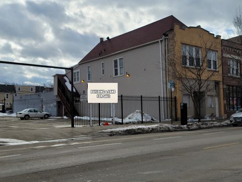 3265 W Armitage Avenue Chicago IL 60647