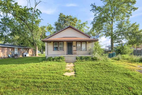 Photo of 104 W Frech Street, Streator, IL 61364 (MLS # 12719227)