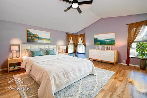 Tiny photo for 496 Oakhurst Lane, Carpentersville, IL 60110 (MLS # 12506210)