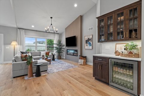 Tiny photo for 16590 Kayla Drive, Lemont, IL 60439 (MLS # 12566719)