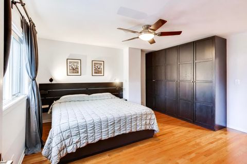 Tiny photo for 2810 N WOLCOTT Avenue #2810, Chicago, IL 60657 (MLS # 12630186)