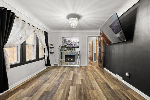 Tiny photo for 3601 Euclid Avenue, Berwyn, IL 60402 (MLS # 12605106)