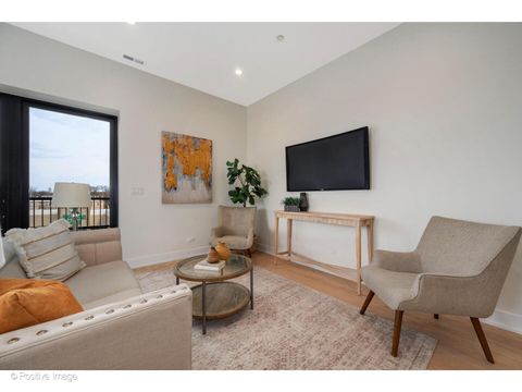 Tiny photo for 5340 N Lincoln Avenue #202, Chicago, IL 60625 (MLS # 12618667)