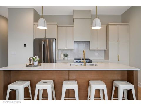 Tiny photo for 5340 N Lincoln Avenue #202, Chicago, IL 60625 (MLS # 12618667)