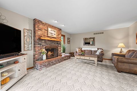 Tiny photo for 124 N 350 W, Valparaiso, IN 46385 (MLS # 12595229)