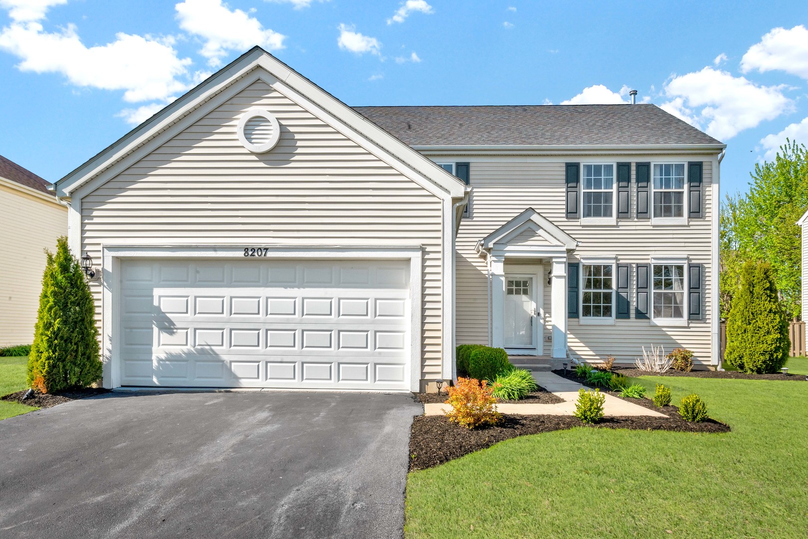 8207 WATERBURY Drive