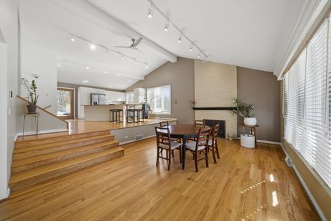 Tiny photo for 5721 Vial Parkway, La Grange Highlands, IL 60525 (MLS # 12614499)