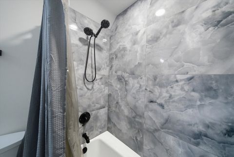 Tiny photo for 5721 Vial Parkway, La Grange Highlands, IL 60525 (MLS # 12614499)