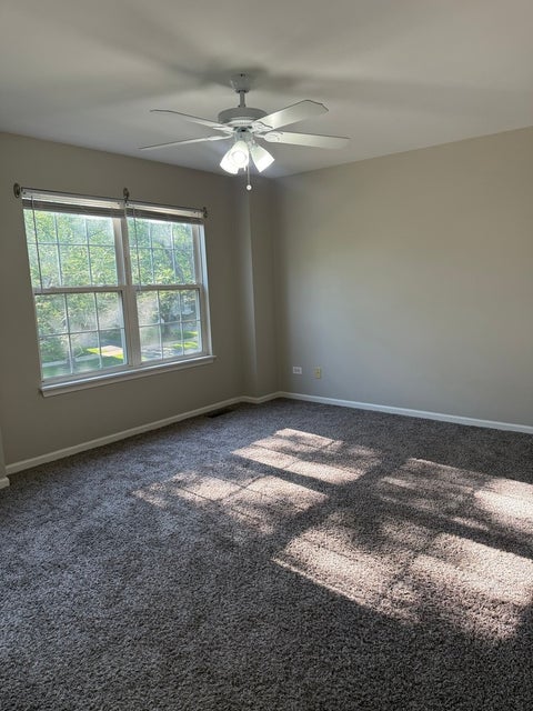 Tiny photo for 1233 N Split Oak Circle #64-1233B, Round Lake Beach, IL 60073 (MLS # 12729884)