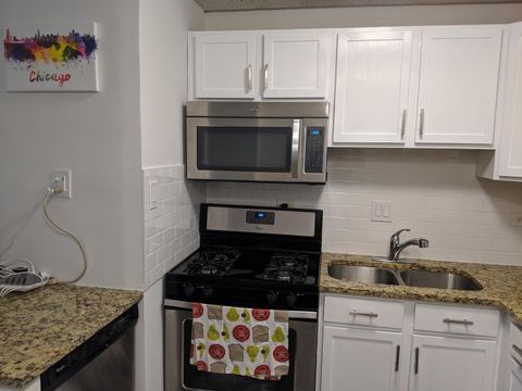Tiny photo for 1540 N State Parkway #1C, Chicago, IL 60610 (MLS # 12679396)