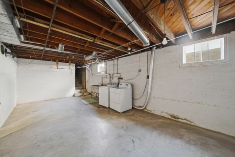 Tiny photo for 807 E Fellows Street, Dixon, IL 61021 (MLS # 12583084)