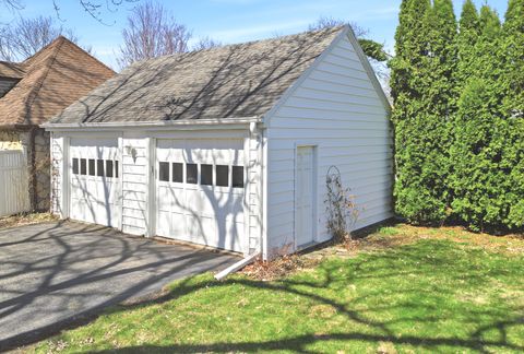 Tiny photo for 807 E Fellows Street, Dixon, IL 61021 (MLS # 12583084)