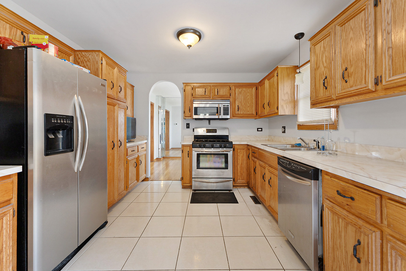 4822 Bay View Drive