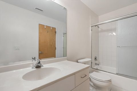 Tiny photo for 1307 S wabash Street #308, Chicago, IL 60605 (MLS # 12471636)