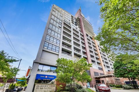 Photo of 1530 S STATE Street #12N, Chicago, IL 60605 (MLS # 12625299)