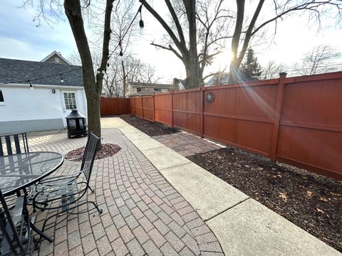 A home in St. Charles