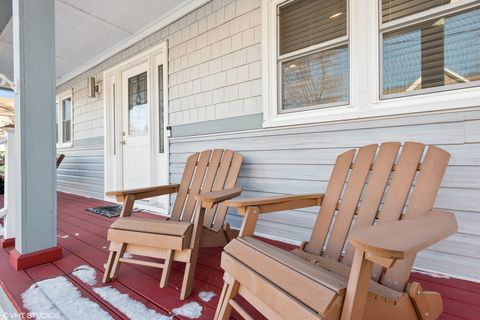 A home in St. Charles