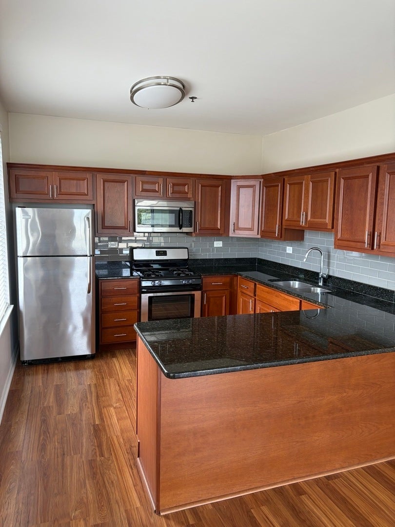 625 Deerfield Road 407