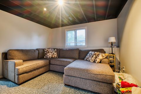 Tiny photo for 2313 Lafayette Terrace, Clinton, IA 52732 (MLS # 12633468)
