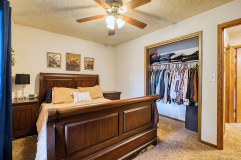 Tiny photo for 2313 Lafayette Terrace, Clinton, IA 52732 (MLS # 12633468)