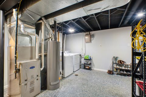 Tiny photo for 2313 Lafayette Terrace, Clinton, IA 52732 (MLS # 12633468)