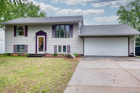 Tiny photo for 2313 Lafayette Terrace, Clinton, IA 52732 (MLS # 12633468)