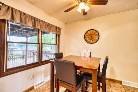 Tiny photo for 2313 Lafayette Terrace, Clinton, IA 52732 (MLS # 12633468)