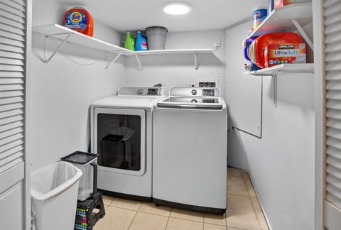 Tiny photo for 9447 Meadow Lane, Des Plaines, IL 60016 (MLS # 12687975)
