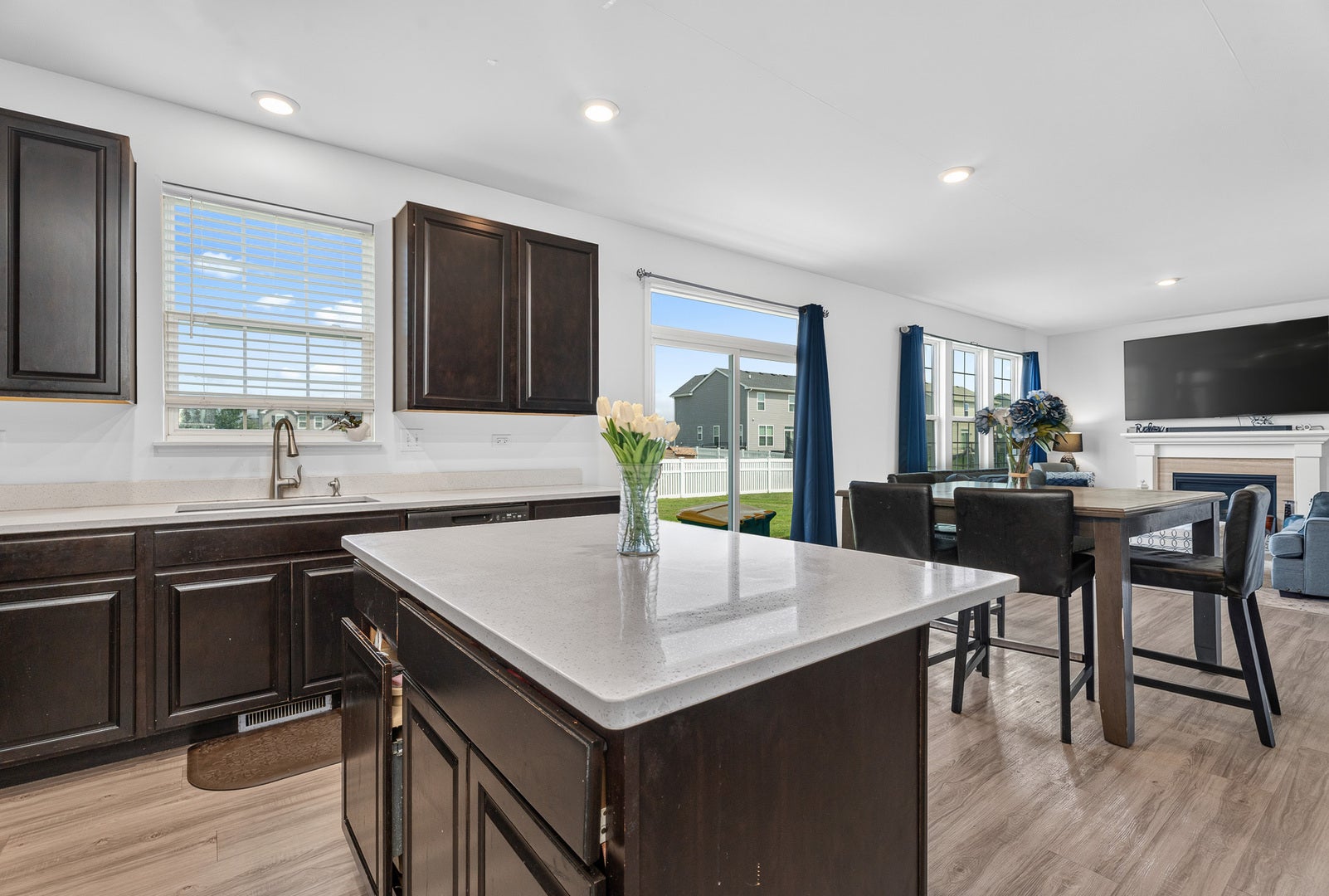 14940 W Quincy Way