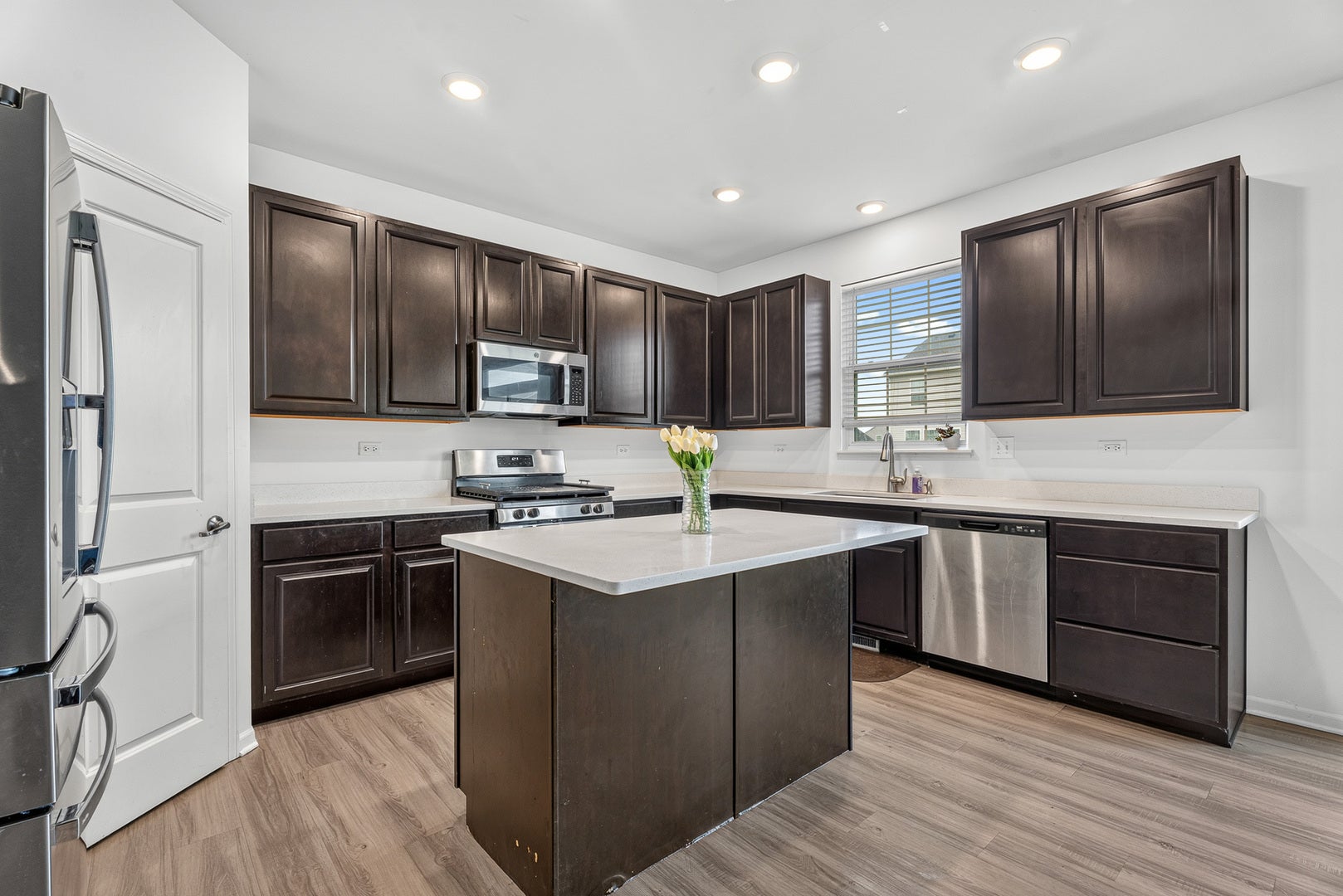 14940 W Quincy Way