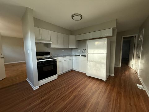 Tiny photo for 510 S Hickory Street, Mundelein, IL 60060 (MLS # 12480487)