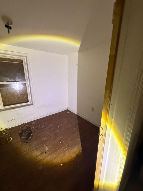 Tiny photo for 8417 S ESCANABA Avenue, Chicago, IL 60617 (MLS # 12552556)