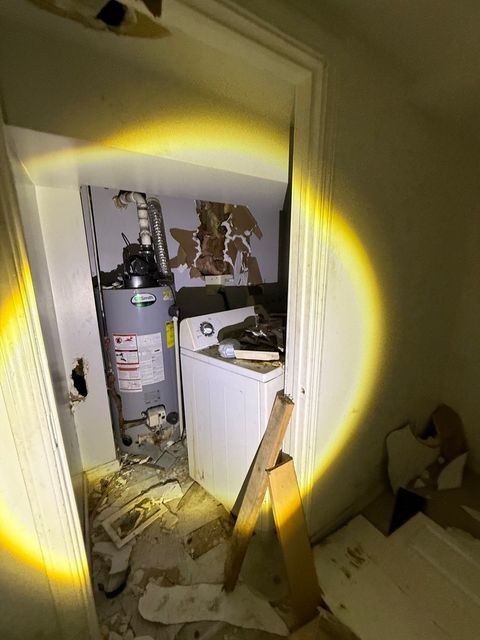 Tiny photo for 8417 S ESCANABA Avenue, Chicago, IL 60617 (MLS # 12552556)